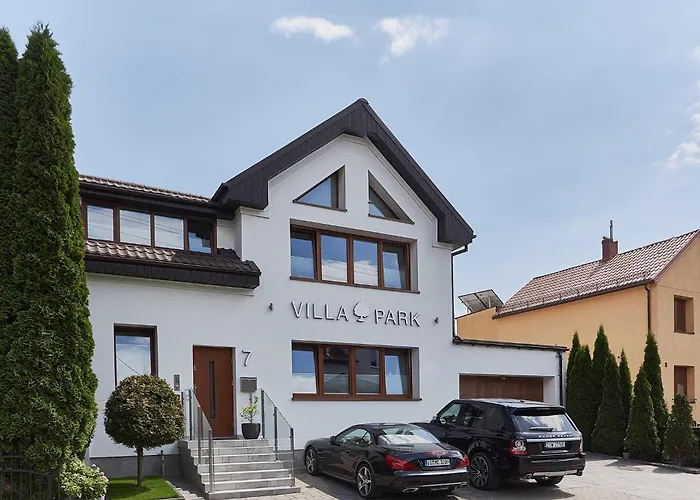 Villa Park